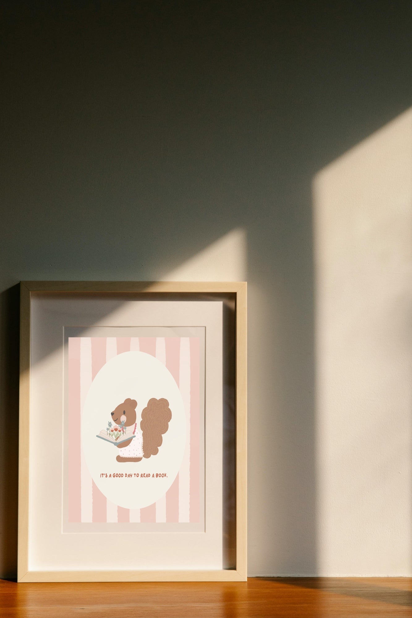 It’s a good day to read books - squirrel | Art print
